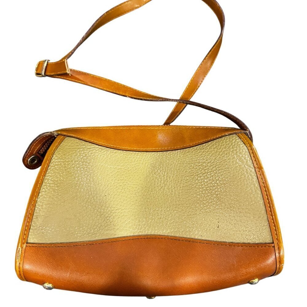 Vintage DOONEY & BOURKE Pebbled Taupe Leather Crossbody Bag - Made in USA - Picture 5 of 6